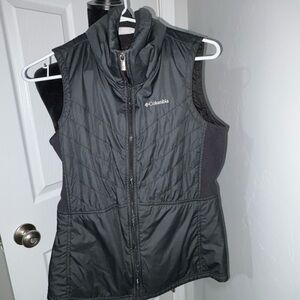Columbia Women's Charcoal Quilted Vest